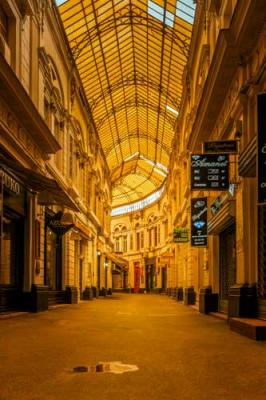 vila cross passage bucharest